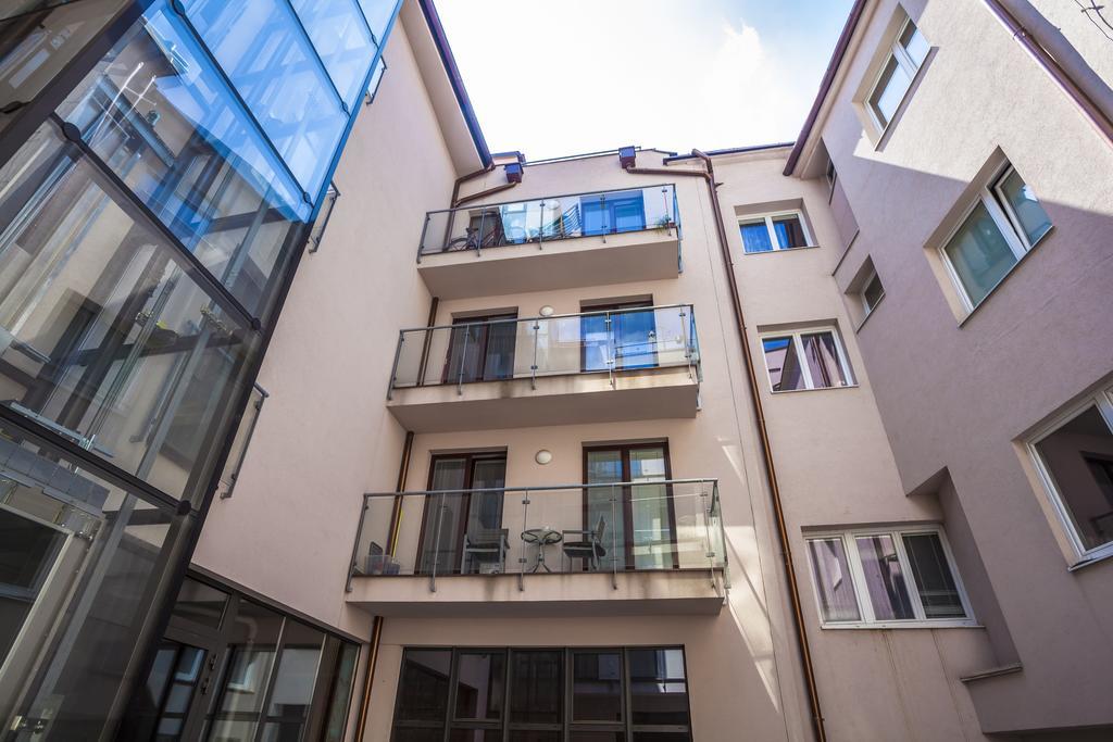 Stay In City Apartment Bastova Μπρατισλάβα Εξωτερικό φωτογραφία