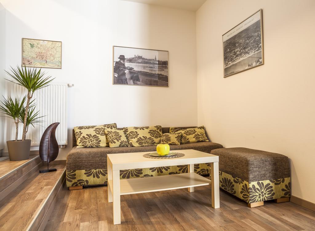 Stay In City Apartment Bastova Μπρατισλάβα Εξωτερικό φωτογραφία