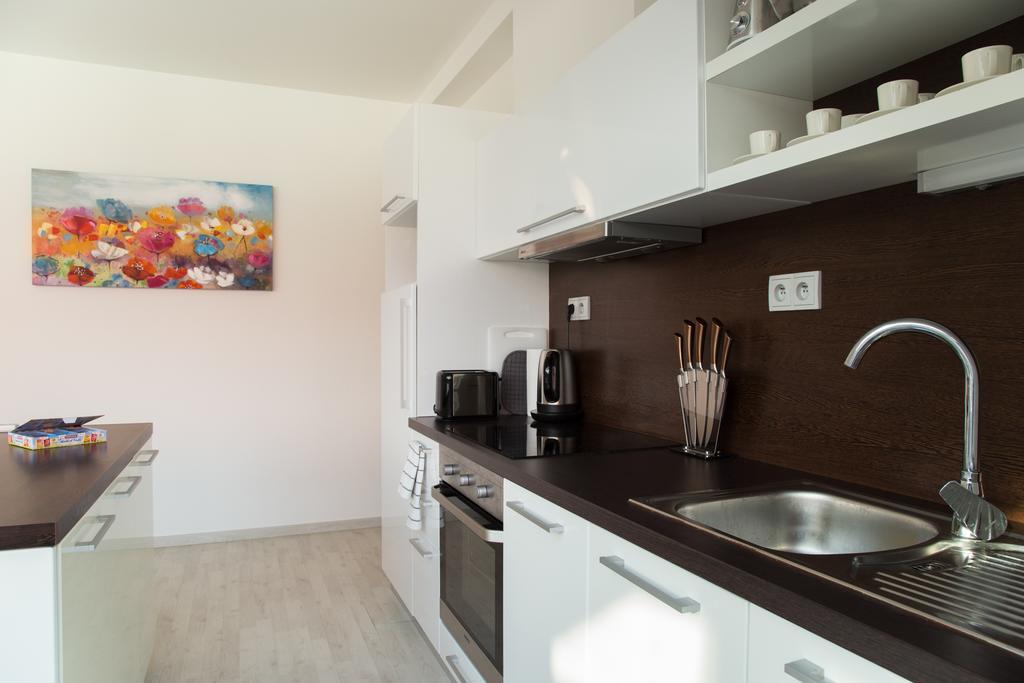 Stay In City Apartment Bastova Μπρατισλάβα Εξωτερικό φωτογραφία